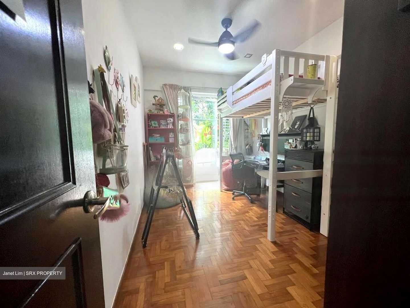 Sunrise Gardens (D28), Condominium #638239671